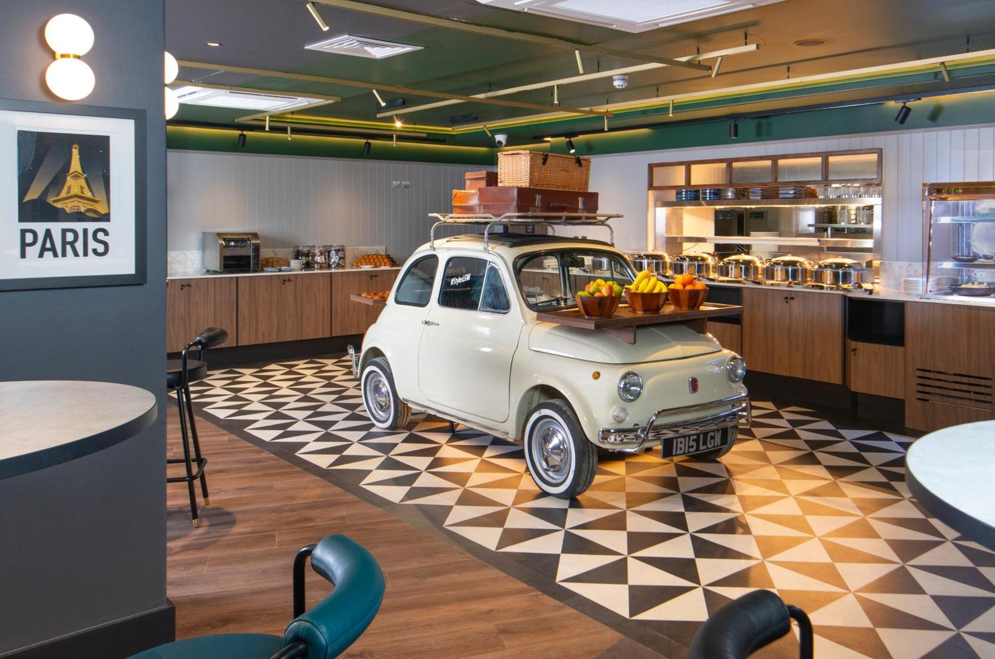 Готель Ibis Styles London Gatwick Airport Кролі Екстер'єр фото